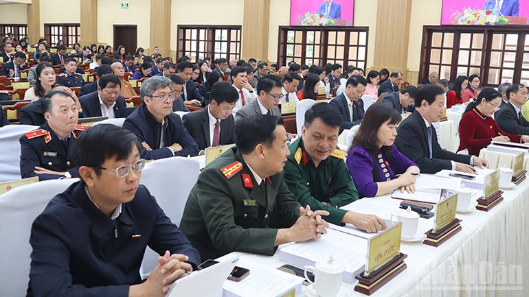 Các đại biểu dự kỳ họp. ndo_br_11.jpg