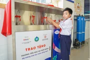 Từ nay, giáo viên và học sinh tại 05 trường tiểu học tại huyện Cần Giờ đã có nguồn nước sạch để dùng. 