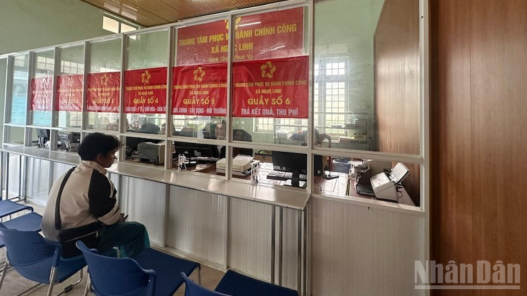 Một phần hội trường xã Mờ Hoong (cũ) được sử dụng làm Trung tâm phục vụ hành chính công. ndo_br_x-ngoc-linh.jpg