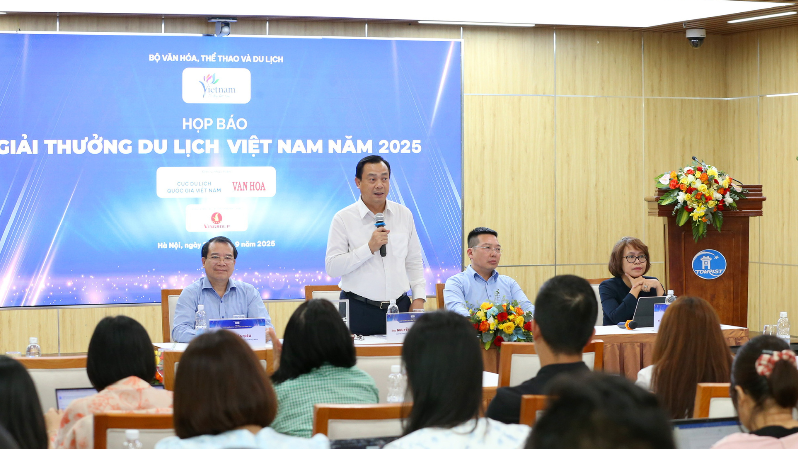 Cục trưởng Du lịch Quốc gia Việt Nam Nguyễn Trùng Khánh chia sẻ tại sự kiện.