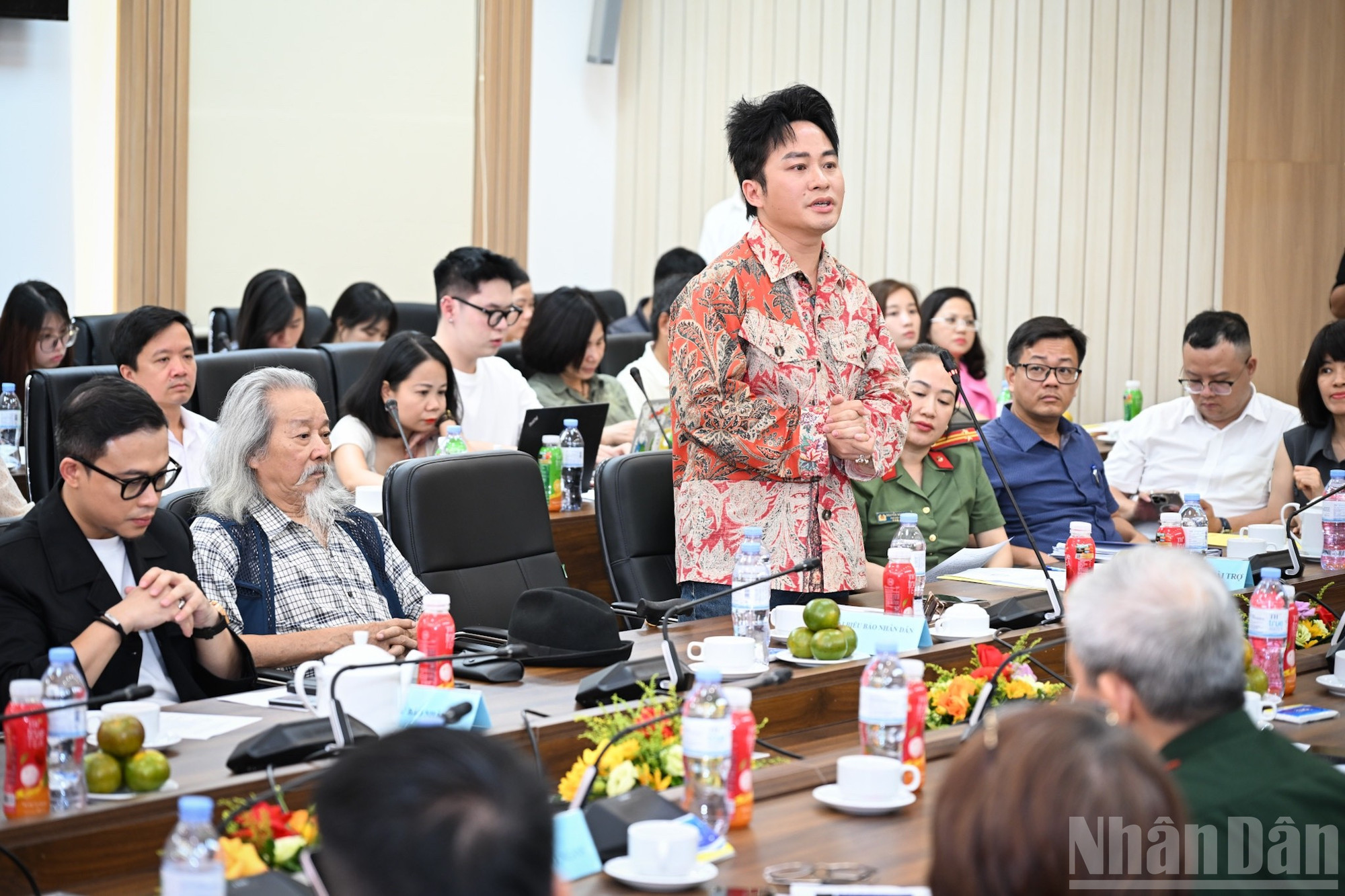 Ca sĩ Tùng Dương bày tỏ niềm vinh dự và tự hào khi được tham gia biểu diễn tại chương trình “Tổ quốc trong tim”. ndo_br_z6863276589924-e754daa1f4101a2fb62867589bb86681.jpg