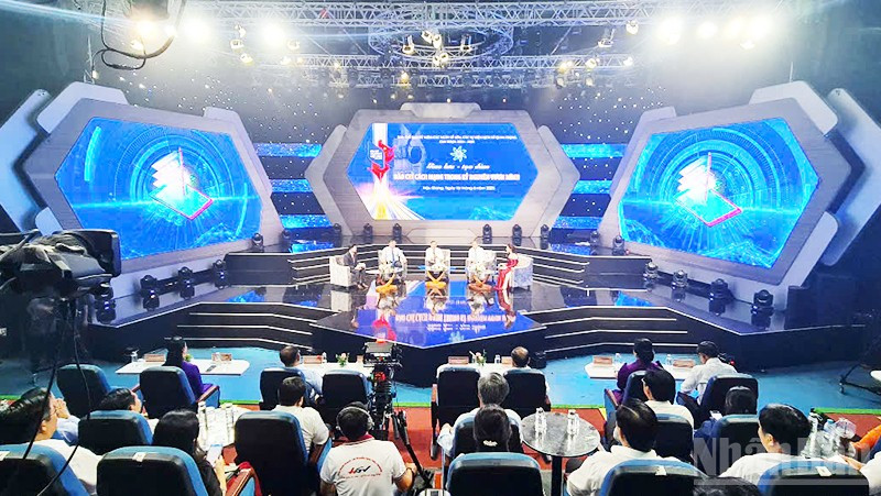 Quang cảnh chương trình.