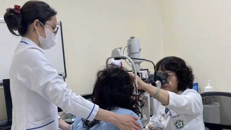 Hàng loạt ca chấn thương mắt nghiêm trọng do pháo nổ, trẻ em và thanh thiếu niên chiếm đa số