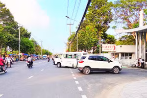 Đường Nguyễn Văn Linh đấu nối vào tuyến tránh Long Xuyên sẽ giảm tải trong nội đô.