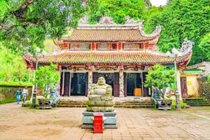 Quốc tự Tam Thai - một trong những ngôi chùa được xây dựng rất sớm tại Ngũ Hành Sơn.