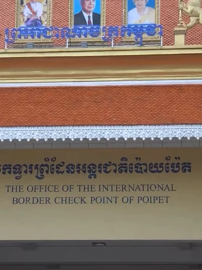 [Video] Thái Lan muốn hồi hương hàng nghìn công dân mắc kẹt tại Campuchia 