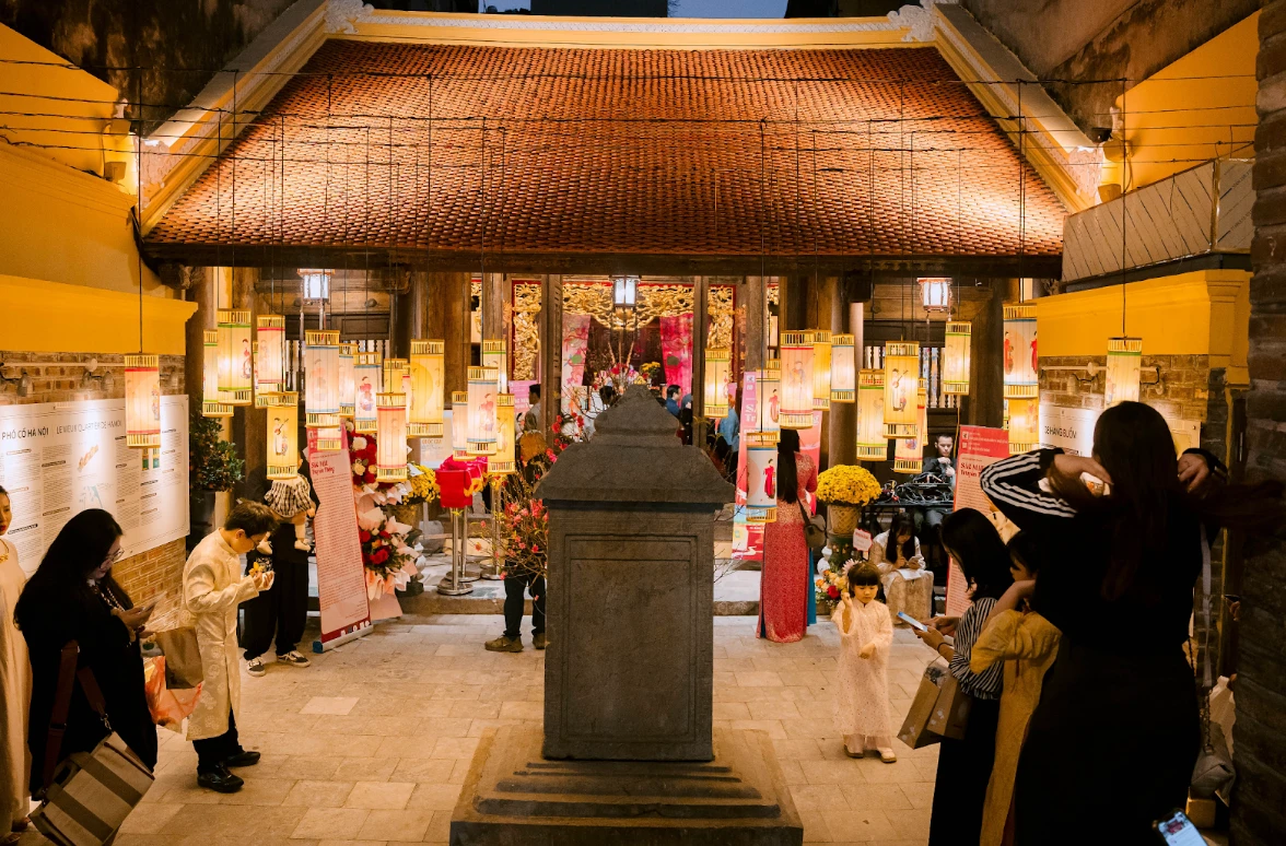 Không Gian 'Sắc Màu Truyền Thống' Kết Nối Nghệ Thuật Đương Đại Với Di Sản Văn Hóa
