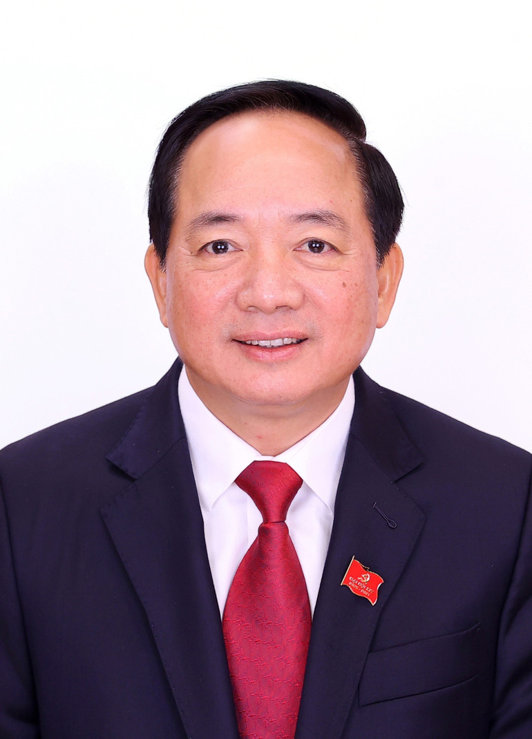 trinh-van-quyet.jpg