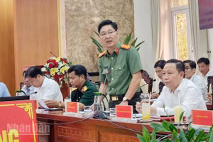 Đại tá Nguyễn Hải Dương trả lời đại diện Báo Nhân Dân về tiến độ điều tra vụ đứt cáp ngầm 110kV Hà Tiên-Phú Quốc.