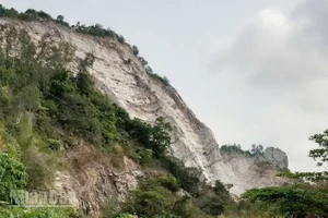 Mỏ đá núi Bà Đội.