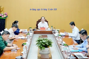 Quang cảnh cuộc họp.