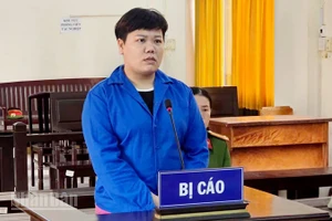 Bị cáo Nguyễn Thị Yến Ly. (Ảnh: VĂN VŨ)