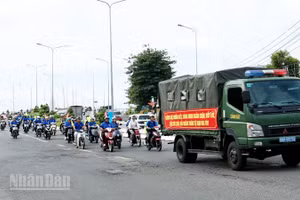 Các lực lượng tham gia diễu hành hưởng ứng Tháng hành động phòng, chống ma túy năm 2026.