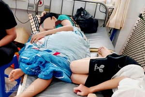 Có 43 người phải nhập viện điều trị sau khi ăn bánh kem ở An Giang. (Ảnh minh họa)