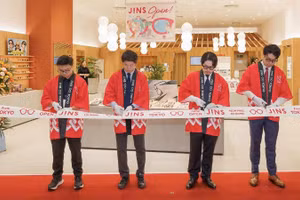 Cửa hàng đầu tiên tại Hà Nội chính thức khai trương tại Trung tâm thương mại AEON MALL Hà Đông vào cuối tháng 4 vừa qua.