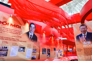 Hình ảnh tại Triển lãm “95 năm Cờ Đảng soi đường” tại Trung tâm Hội chợ Triển lãm Quốc gia (Đông Anh, Hà Nội), tháng 8/2025. (Ảnh: THÀNH ĐẠT)