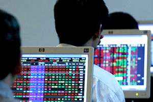 Khối ngoại bán ròng mạnh, VN-Index kết phiên trong sắc đỏ