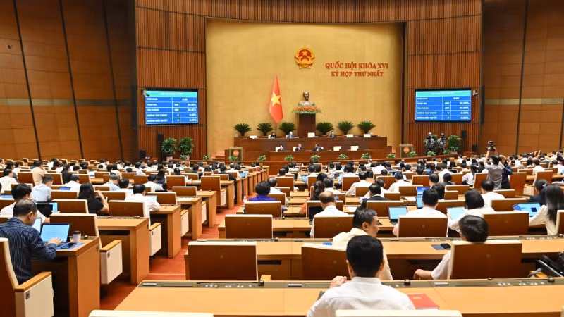 Quốc hội họp phiên toàn thể tại hội trường. (Ảnh: THỦY NGUYÊN)