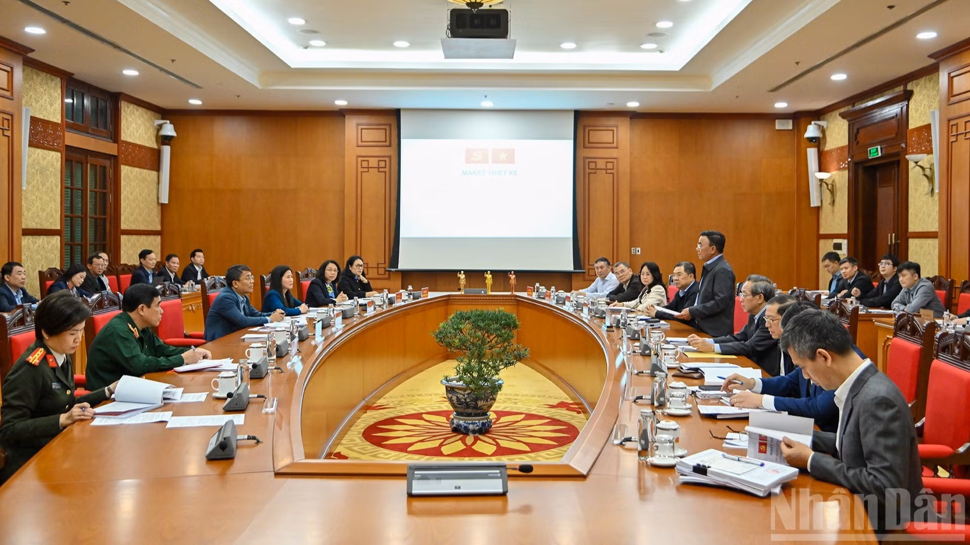 quang-canh-qh-7525.jpg