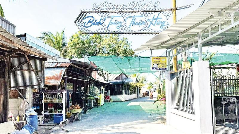 Nhiều hộ gia đình ở Thuận Hưng vẫn duy trì nghề qua nhiều thế hệ.