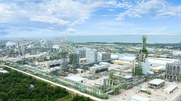 Tổ hợp Hóa dầu Long Sơn, dự án trọng điểm của SCGC, ngành Hóa dầu của tập đoàn SCG, đầu tư 17,5 nghìn tỷ đồng nâng cấp công nghệ, sử dụng khí ethane nhập khẩu nhằm tối ưu vận hành và phát triển bền vững.