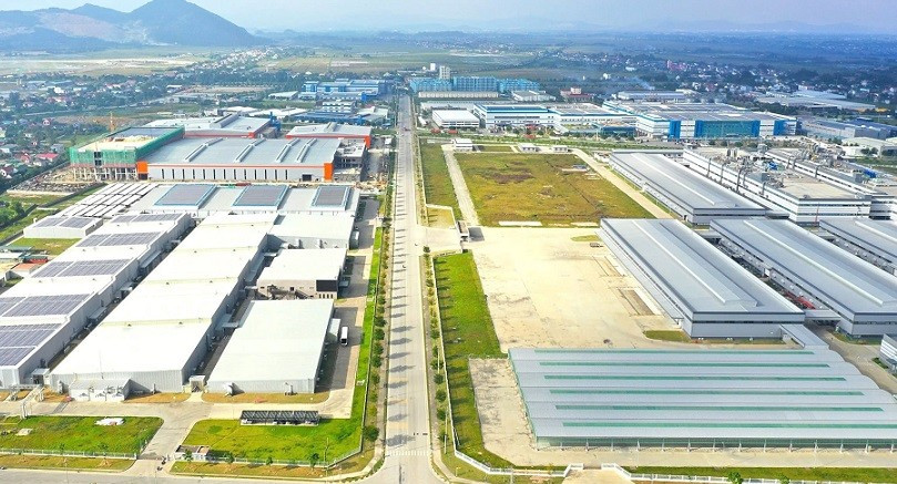 Cụm công nghiệp Đô Lăng II thu hút các doanh nghiệp làm vệ tinh cho các tập đoàn, doanh nghiệp lớn đầu tư tại Khu Kinh tế Đông Nam. (Ảnh: THU HUYỀN)