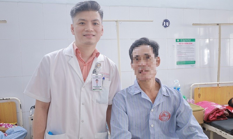 Bệnh nhân B.V.N bình phục sau hai tuần mổ và điều trị tích cực.