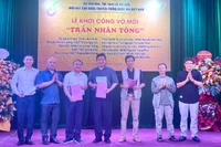 Các nghệ sĩ trong ê-kíp sáng tạo vở diễn "Trần Nhân Tông".