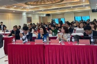 Hội thảo thu hút đông đảo nhà khoa học, chuyên gia, nhà quản lý tham dự.