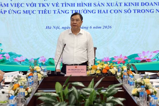 Phó Thủ tướng Thường trực Phạm Gia Túc làm việc với Tập đoàn Công nghiệp Than-Khoáng sản Việt Nam (TKV). (Ảnh: VGP/PHƯƠNG NGUYÊN)