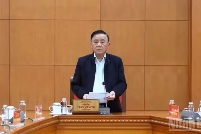 Đồng chí Trần Cẩm Tú, Ủy viên Bộ Chính trị, Thường trực Ban Bí thư. (Ảnh: ĐĂNG KHOA)