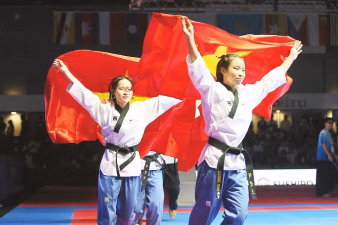 Đội tuyển Taekwondo Việt Nam đoạt Huy chương vàng tại SEA Games 33. (Ảnh: QUYẾT THẮNG)