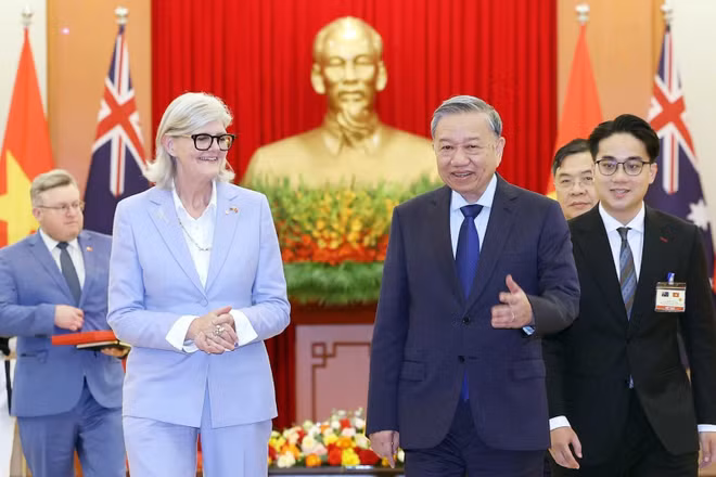 Tổng Bí thư Tô Lâm tiếp Toàn quyền Australia Sam Mostyn thăm cấp Nhà nước tới Việt Nam, ngày 10/9/2025, tại Trụ sở Trung ương Đảng. (Ảnh: TTXVN)