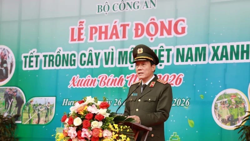 Đại tướng Lương Tam Quang, Ủy viên Bộ Chính trị, Bộ trưởng Công an chủ trì Lễ phát động “Tết trồng cây vì một Việt Nam xanh”.