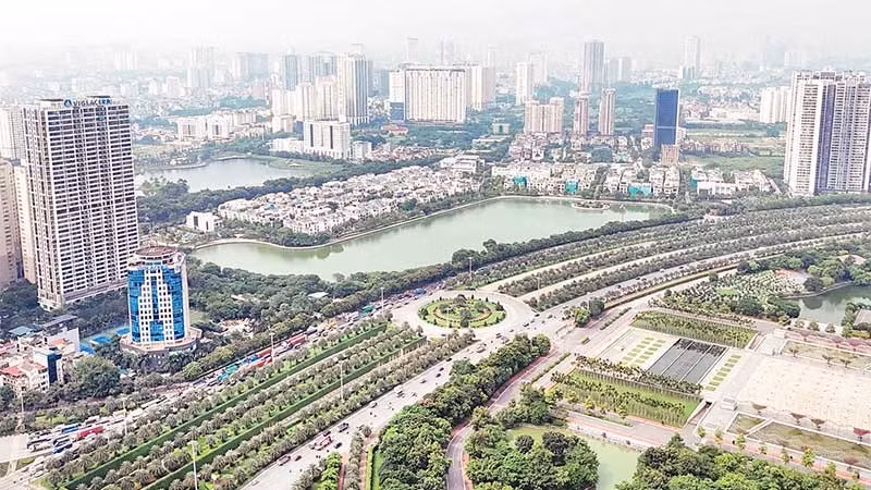 Đại lộ Thăng Long - trục giao thông huyết mạch phía tây Hà Nội.