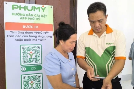 Hướng dẫn bà con cài app Phú Mỹ tại chương trình