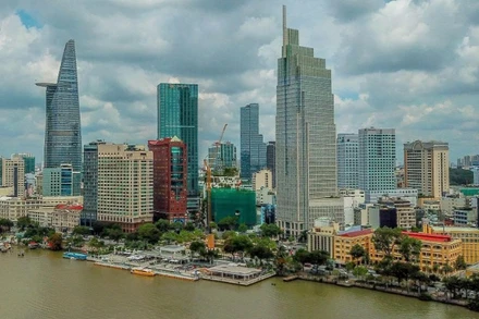 Một góc Thành phố Hồ Chí Minh hôm nay. (Ảnh MẠNH HẢO)