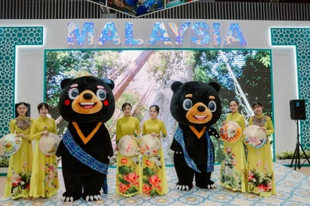 Hoạt động xúc tiến du lịch Việt Nam-Malaysia diễn ra tại Thành phố Hồ Chí Minh. (Ảnh CỤC XÚC TIẾN DU LỊCH MALAYSIA)