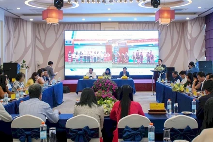 Quang cảnh hội nghị.