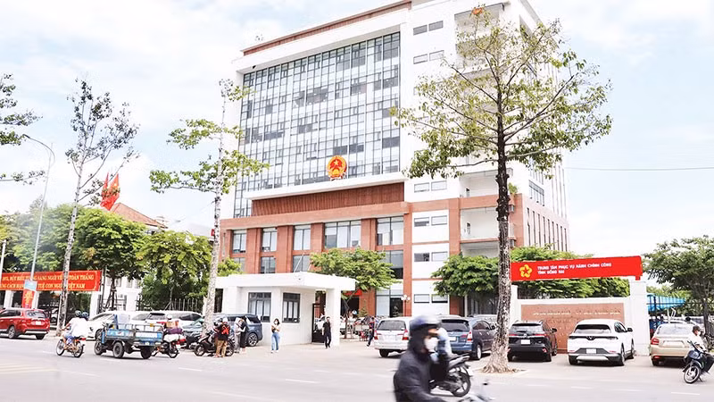 Tòa nhà Trung tâm Hành chính công thành phố Biên Hòa (cũ) được sắp xếp lại thành trụ sở của Trung tâm phục vụ hành chính công tỉnh Đồng Nai và một số đơn vị.