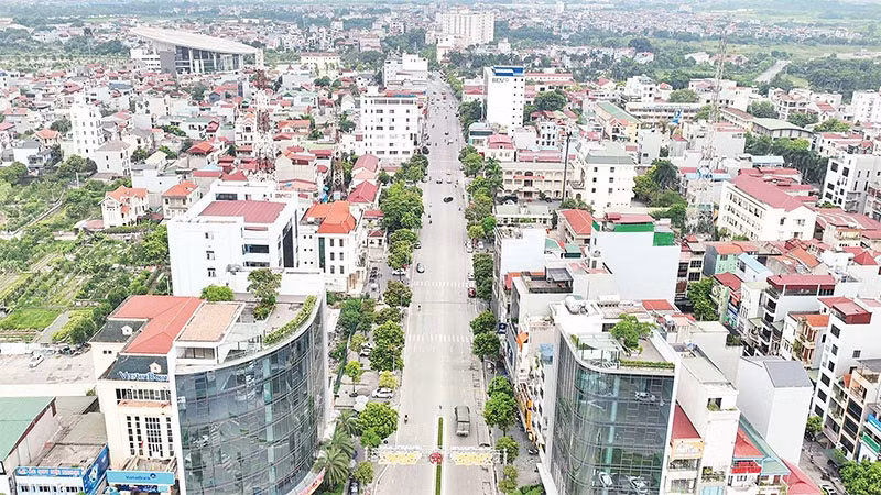 Một góc khu vực trung tâm xã Đông Anh. (Ảnh MẠNH QUÂN)