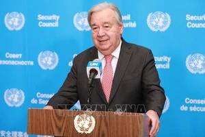 Tổng Thư ký Liên hợp quốc Antonio Guterres phát biểu tại cuộc họp báo ở New York, Mỹ. (Ảnh: THX/TTXVN)
