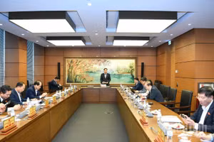Quang cảnh phiên thảo luận tại tổ của Quốc hội, ngày 4/11/2025. (Ảnh: DUY LINH)