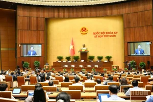 Quang cảnh phiên thảo luận của Quốc hội sáng 14/11/2025. (Ảnh: DUY LINH)