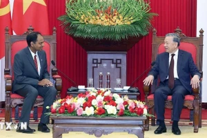 Tổng Bí thư Tô Lâm tiếp ông Sandeep Bharathi, Chủ tịch Tập đoàn Marvell toàn cầu, Hoa Kỳ. (Ảnh: TTXVN)