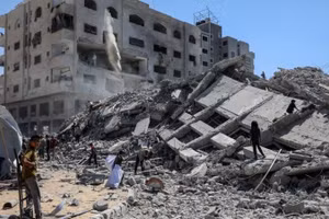 Những gì còn sót lại của tòa tháp Taiba cao 11 tầng sau cuộc không kích của Israel vào phía tây thành phố Gaza, ngày 10/9/2025. (Ảnh: Xinhua)