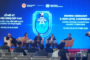 Toàn cảnh tọa đàm. (Ảnh: TRUNG HƯNG)