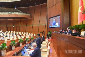 Quang cảnh phiên chất vấn và trả lời chất vấn tại Kỳ họp thứ 9, Quốc hội khóa XV. (Ảnh: DUY LINH)