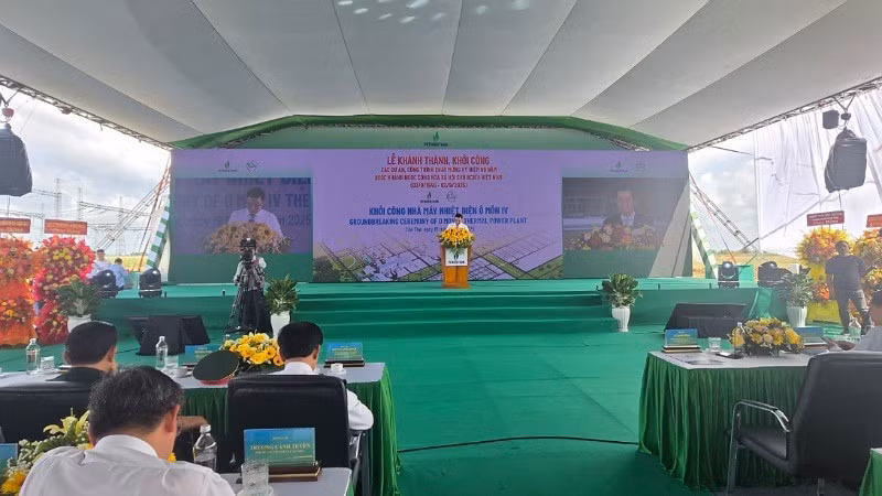 Quang cảnh buổi lễ.