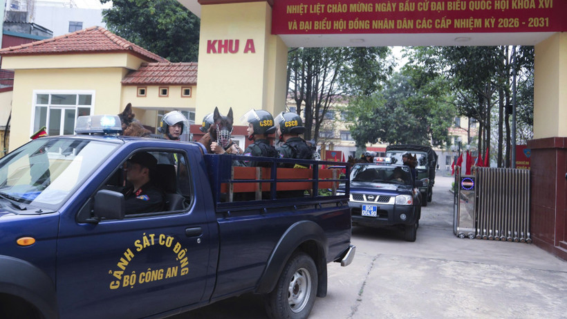 Chiến sĩ sẵn sàng bảo đảm an toàn cho ngày hội của đất nước.